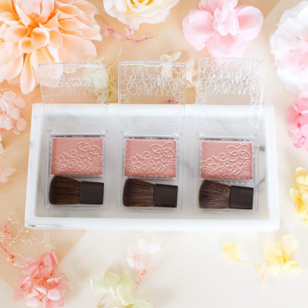 Cezanne Pearl Glow Cheek in P3 Cinnamon Orange 2.4G For Cheap - Image 3